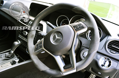 Mercedes-C63-AMG-Custom-Carbon-Fibre-Steering-Wheel